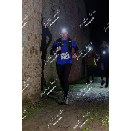 2025-11-15_21-49-08_JI_L8744_ps