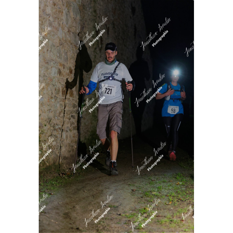 2025-11-15_21-49-53_JI_L8770_ps