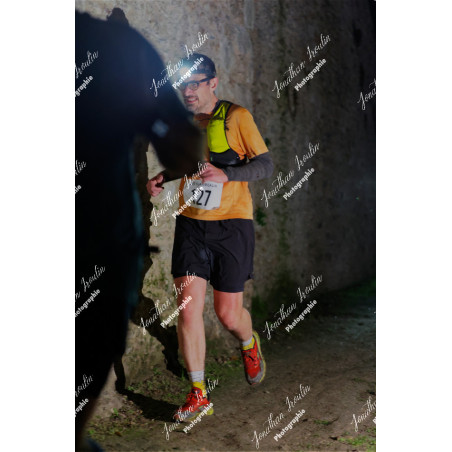 2025-11-15_21-50-21_JI_L8793_ps