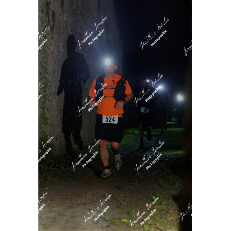 2025-11-15_21-50-23_JI_L8797_ps