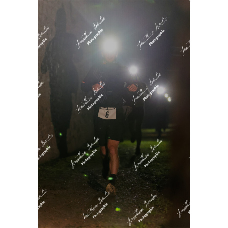 2025-11-15_21-50-25_JI_L8799_ps