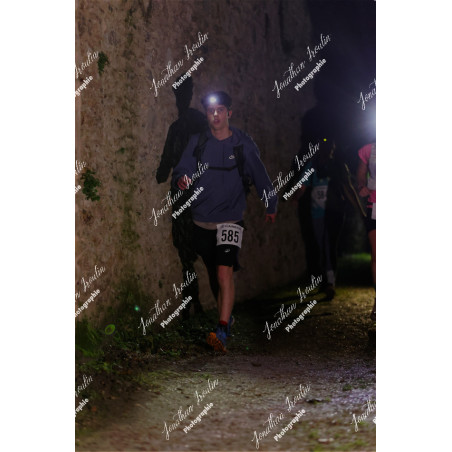 2025-11-15_21-50-30_JI_L8813_ps