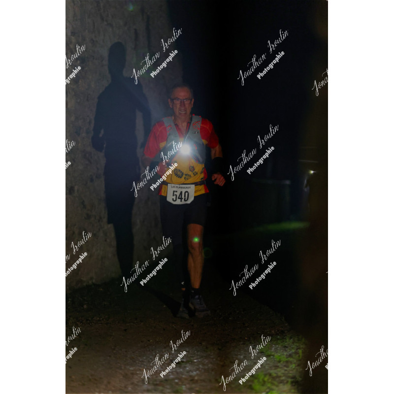 2025-11-15_21-50-48_JI_L8843_ps