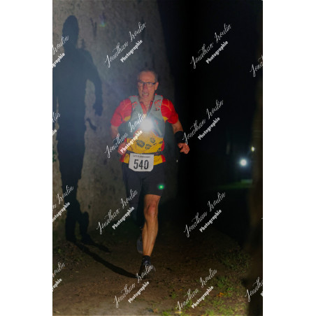 2025-11-15_21-50-49_JI_L8846_ps