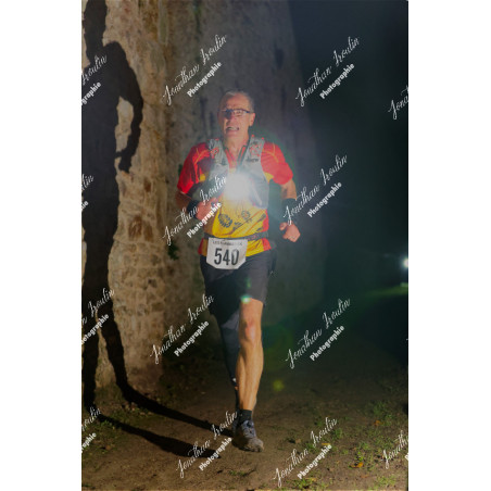 2025-11-15_21-50-49_JI_L8849_ps