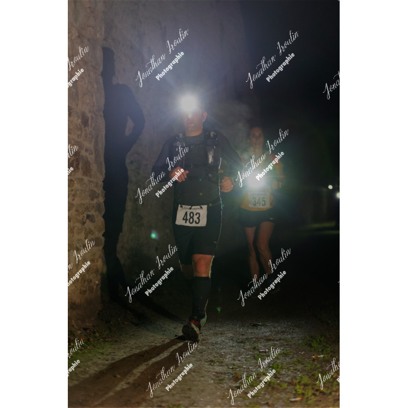 2025-11-15_21-51-04_JI_L8856_ps