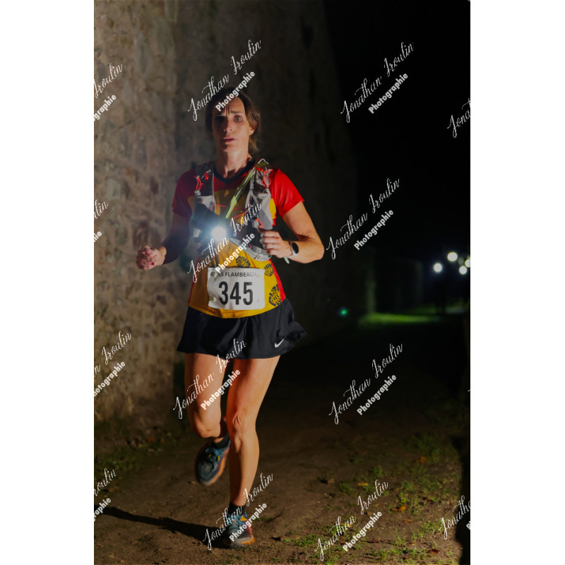 2025-11-15_21-51-05_JI_L8861_ps