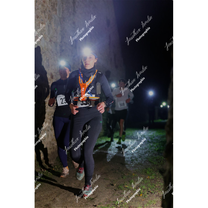 2025-11-15_21-51-36_JI_L8896_ps