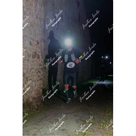 2025-11-15_21-51-50_JI_L8908_ps