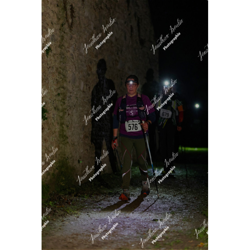 2025-11-15_21-51-54_JI_L8914_ps