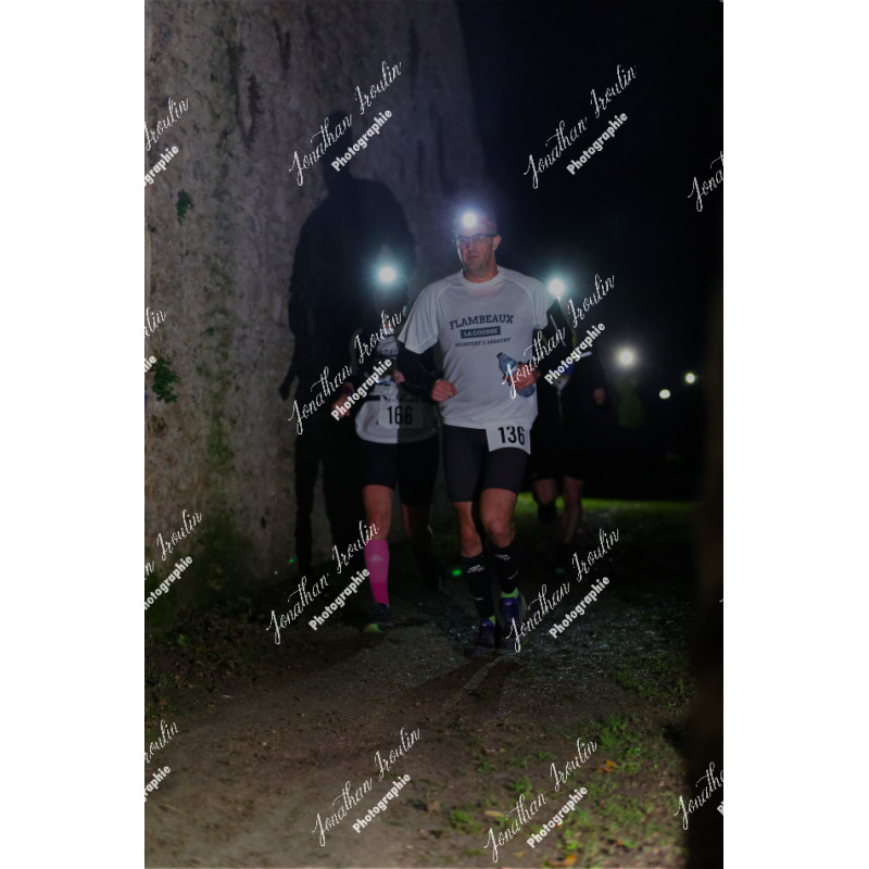 2025-11-15_21-52-23_JI_L8950_ps