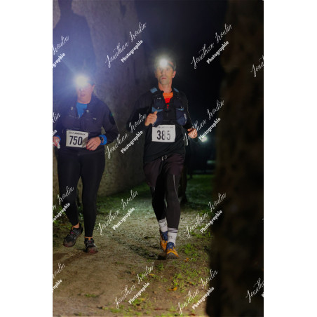 2025-11-15_21-52-54_JI_L8981_ps