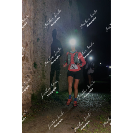 2025-11-15_21-52-59_JI_L8990_ps