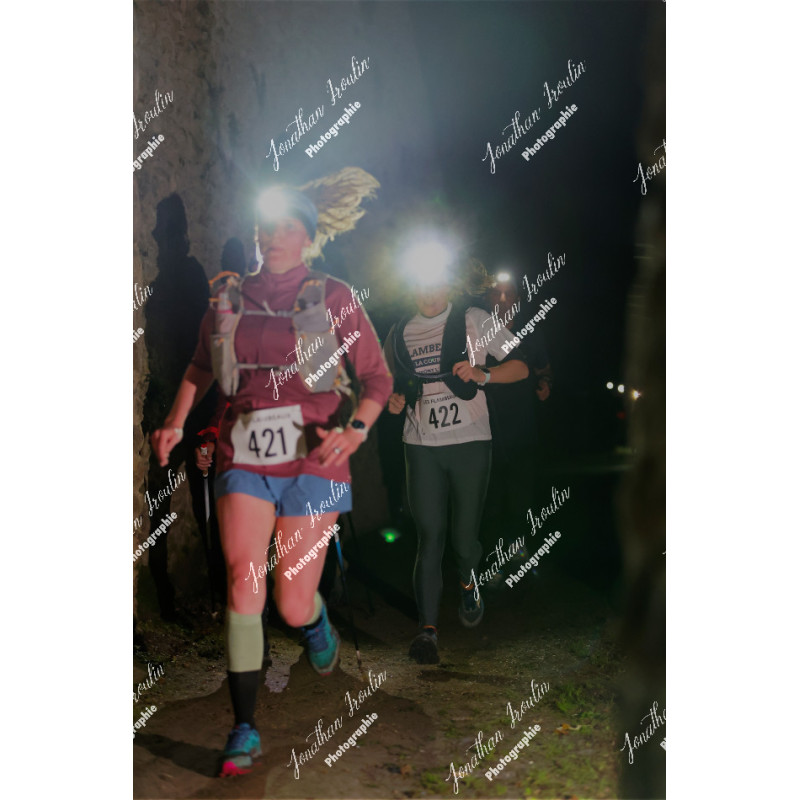 2025-11-15_21-53-49_JI_L9026_ps