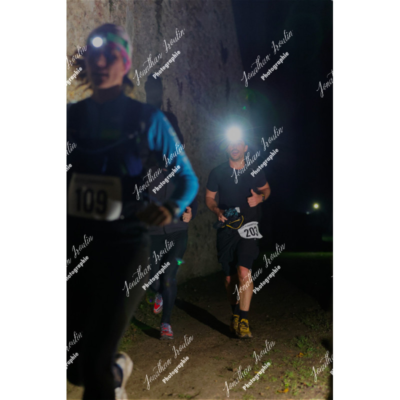 2025-11-15_21-55-45_JI_L9136_ps