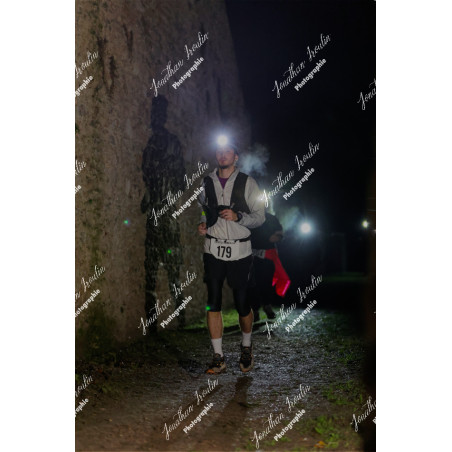 2025-11-15_21-58-40_JI_L9256_ps