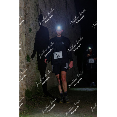 2025-11-15_21-59-55_JI_L9314_ps