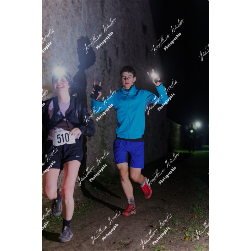 2025-11-15_22-00-05_JI_L9336_ps