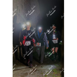 2025-11-15_22-00-19_JI_L9350_ps