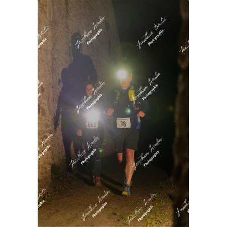 2025-11-15_22-01-32_JI_L9385_ps