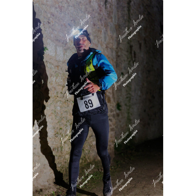 2025-11-15_22-02-08_JI_L9408_ps