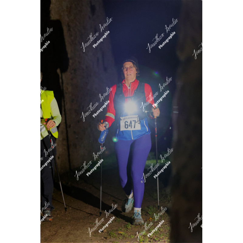 2025-11-15_22-03-12_JI_L9438_ps