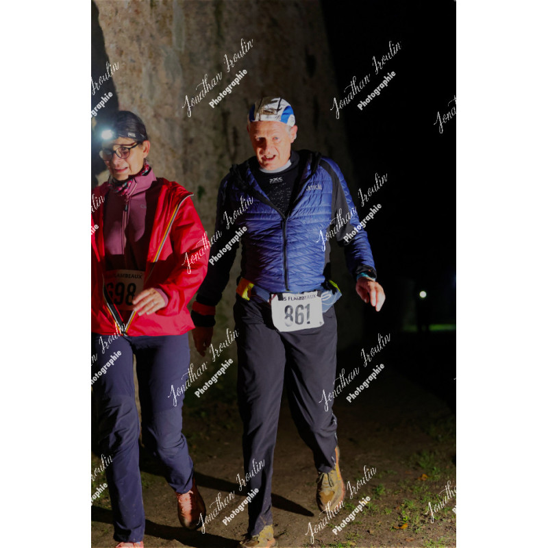2025-11-15_22-03-22_JI_L9456_ps
