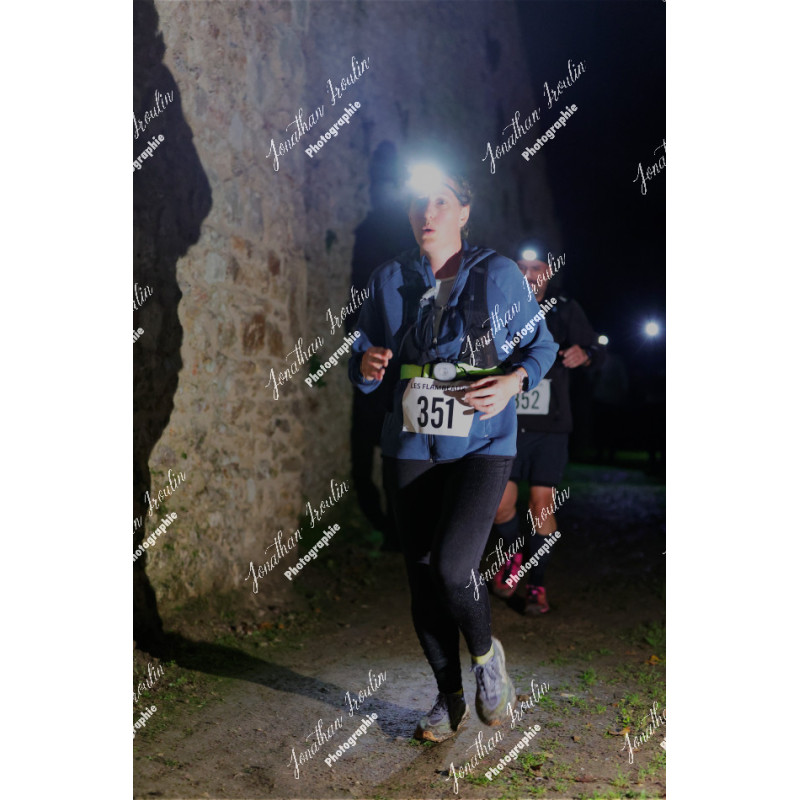 2025-11-15_22-05-07_JI_L9552_ps