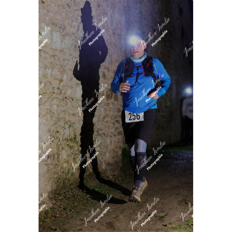 2025-11-15_22-05-12_JI_L9559_ps