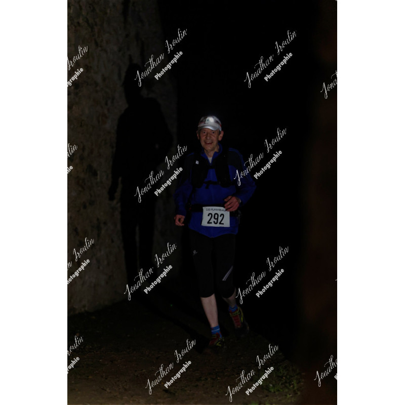 2025-11-15_22-05-21_JI_L9574_ps