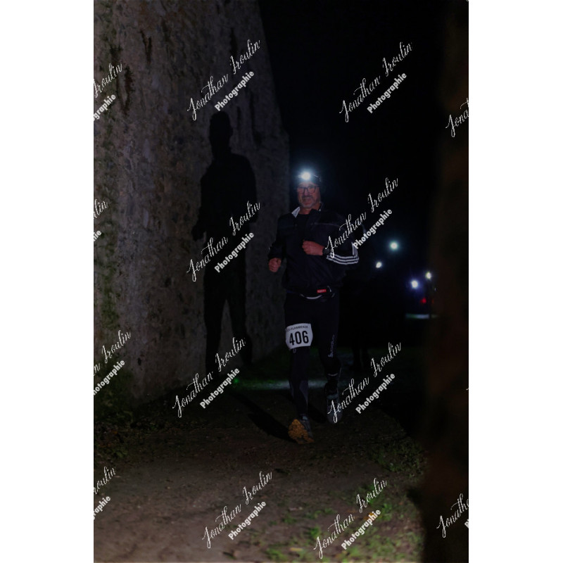 2025-11-15_22-08-43_JI_L9627_ps