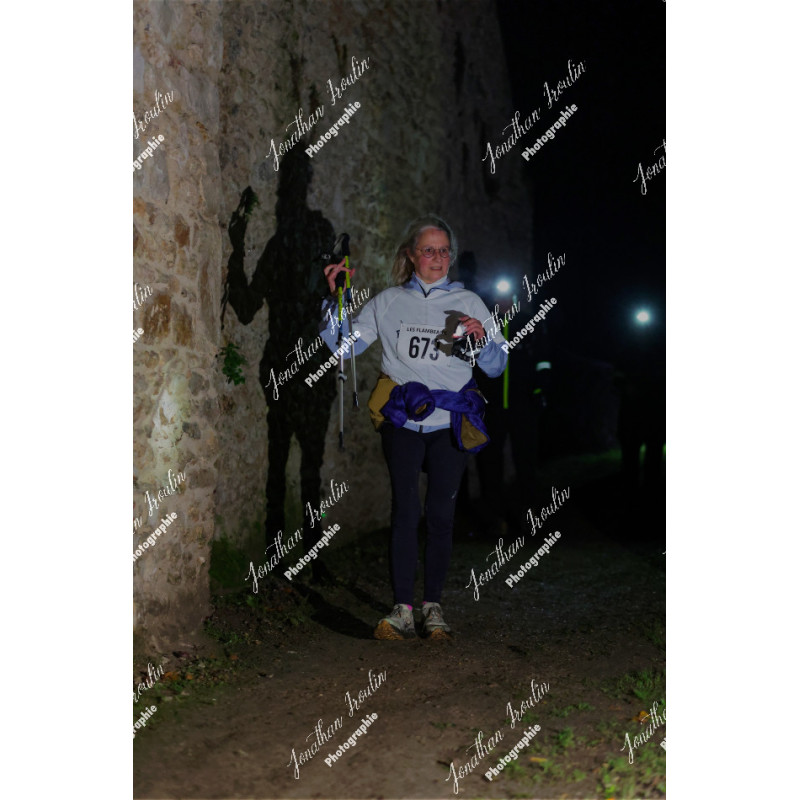 2025-11-15_22-08-48_JI_L9637_ps