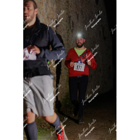 2025-11-15_22-09-47_JI_L9688_ps