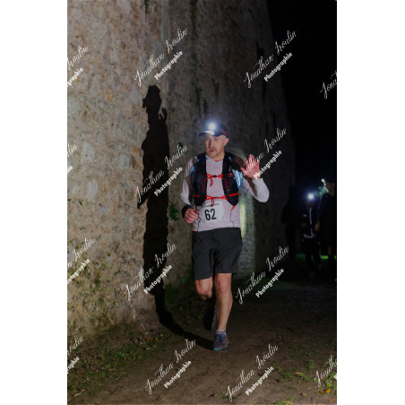 2025-11-15_22-14-48_JI_L9818_ps