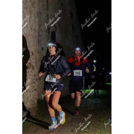 2025-11-15_22-16-32_JI_L9877_ps
