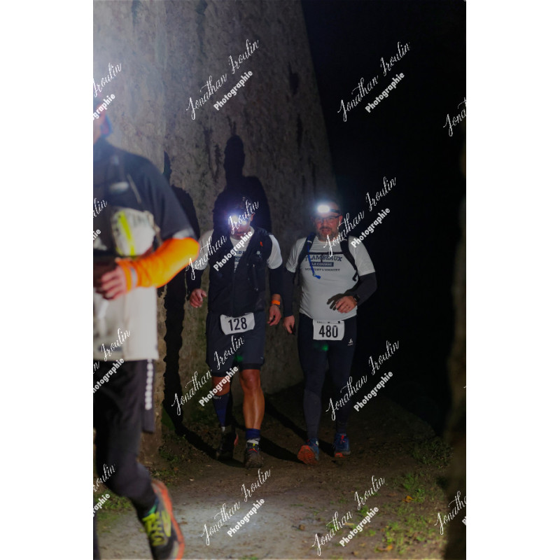 2025-11-15_22-16-58_JI_L9910_ps