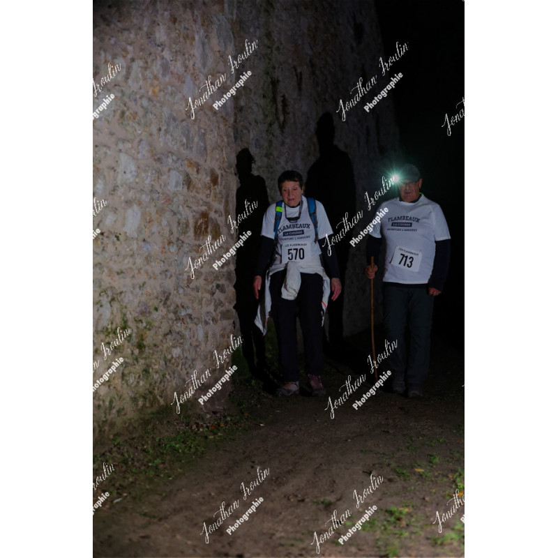 2025-11-15_22-23-45_JI_L0070_ps