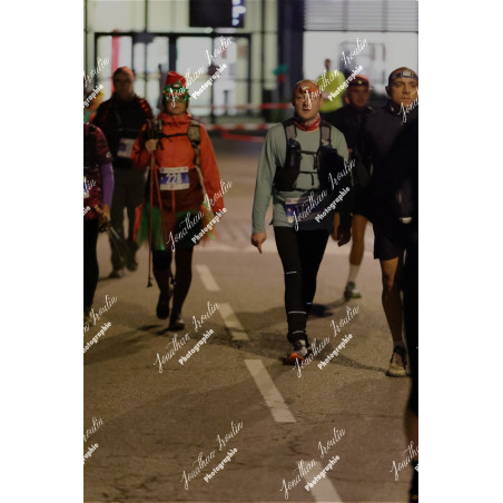 2025-12-06_18-00-10_JI_L2865_ps
