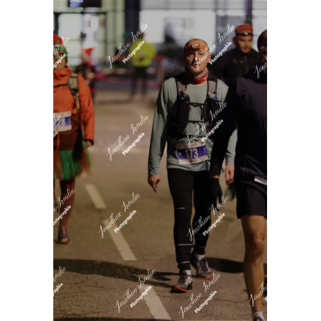 2025-12-06_18-00-13_JI_L2875_ps