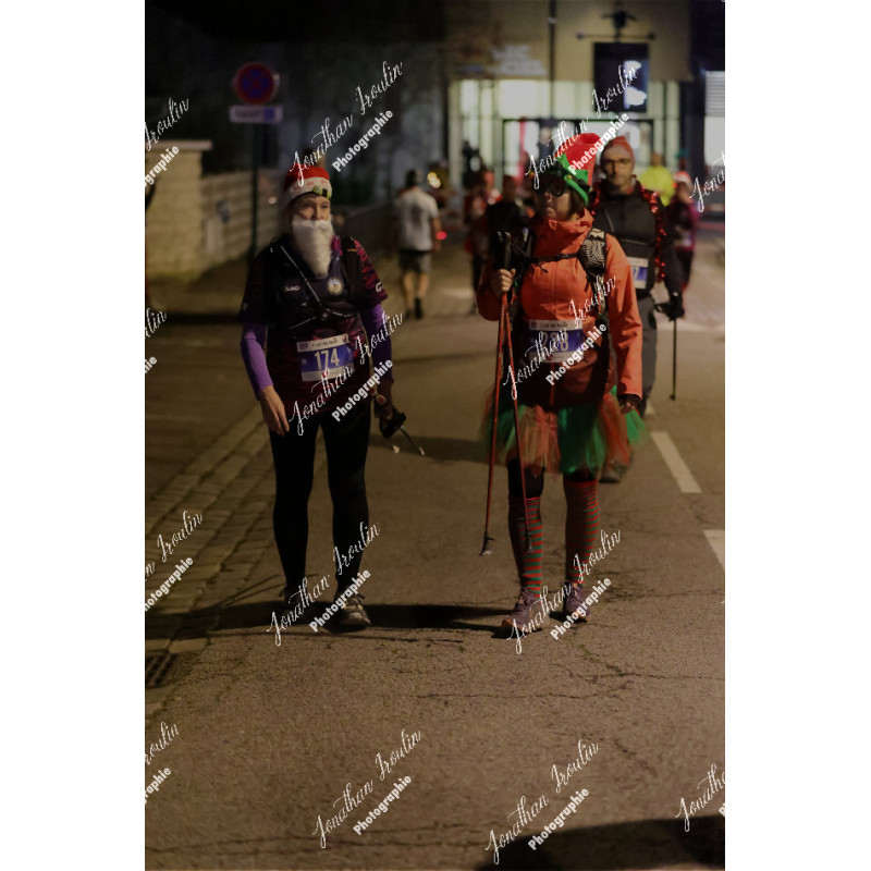2025-12-06_18-00-17_JI_L2889_ps