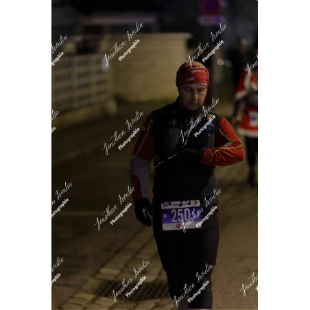2025-12-06_18-00-33_JI_L2913_ps