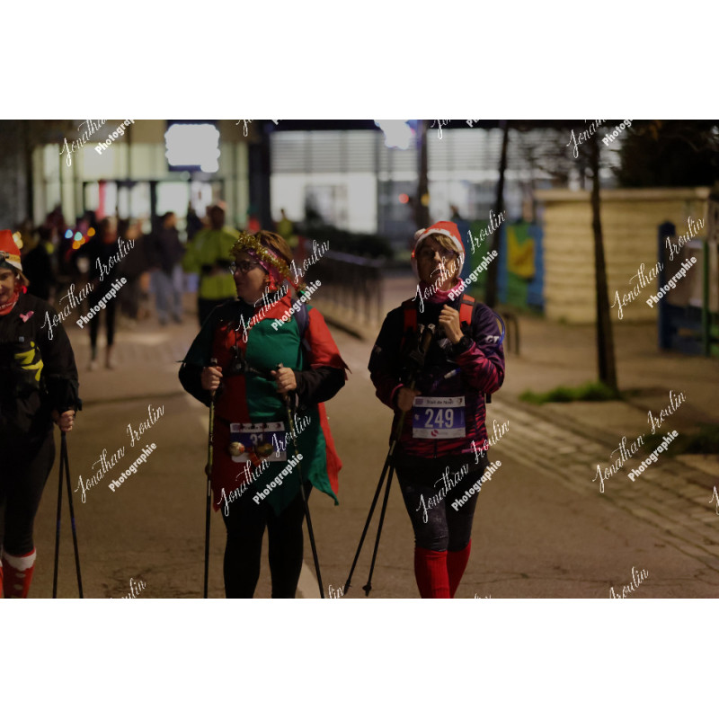 2025-12-06_18-00-38_JI_L2918_ps