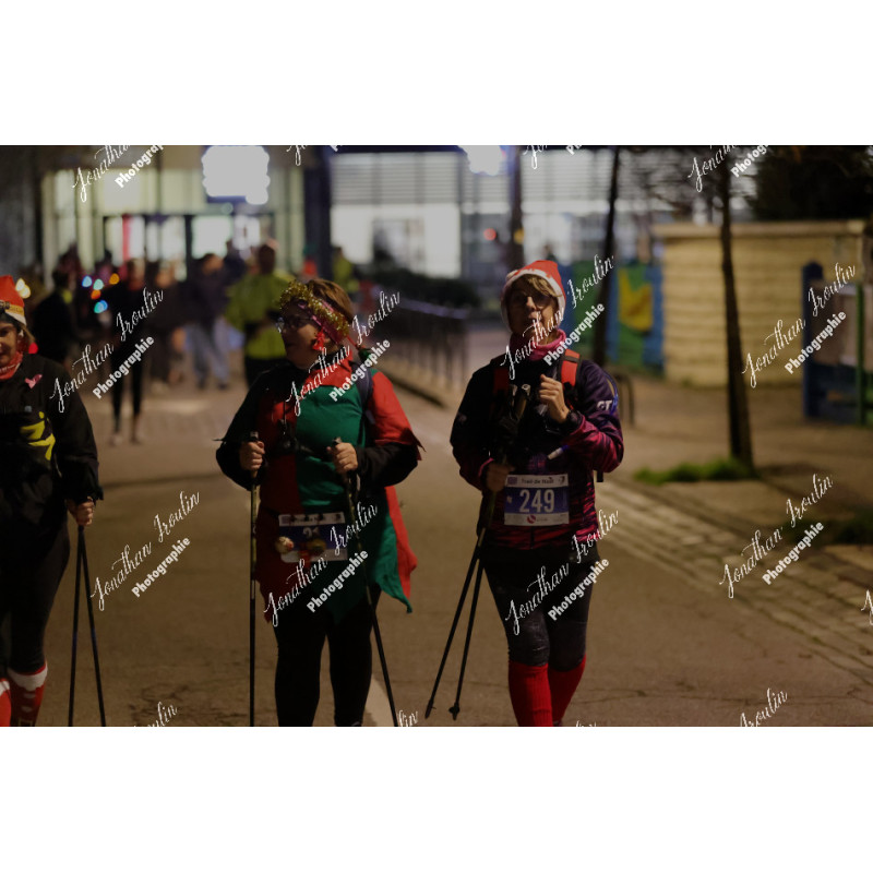 2025-12-06_18-00-39_JI_L2919_ps