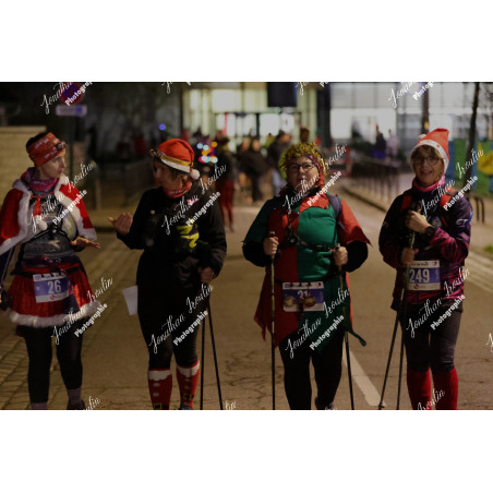 2025-12-06_18-00-40_JI_L2929_ps