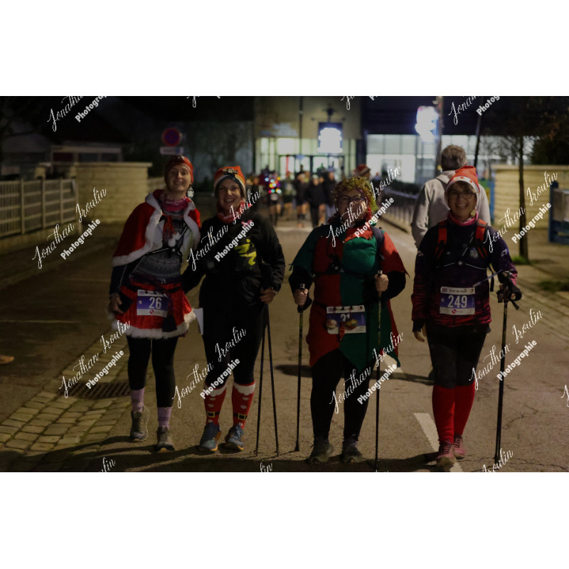 2025-12-06_18-00-43_JI_L2932_ps