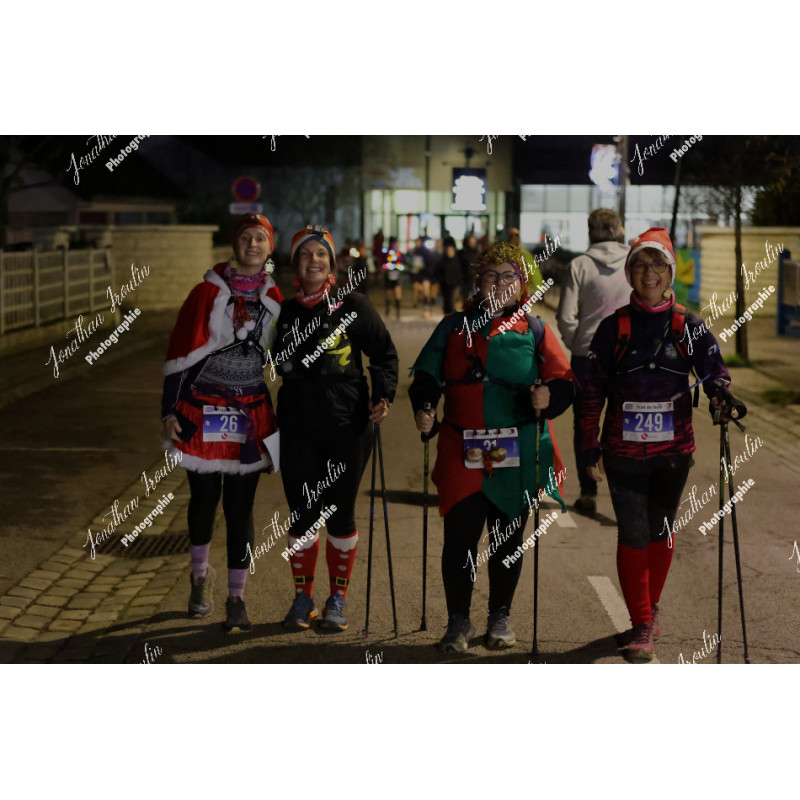 2025-12-06_18-00-43_JI_L2935_ps