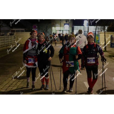 2025-12-06_18-00-44_JI_L2942_ps