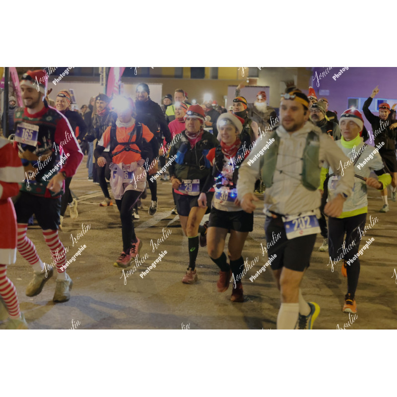 2025-12-06_18-13-46_JI_L3235_ps
