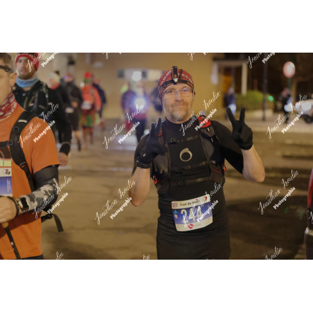 2025-12-06_18-14-02_JI_L3297_ps