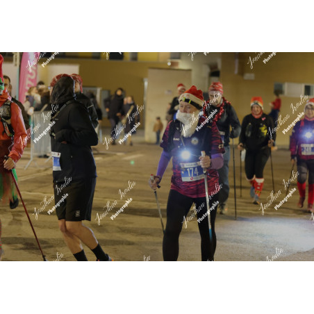 2025-12-06_18-14-06_JI_L3310_ps